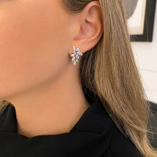 Load image into Gallery viewer, Piper Earrings
